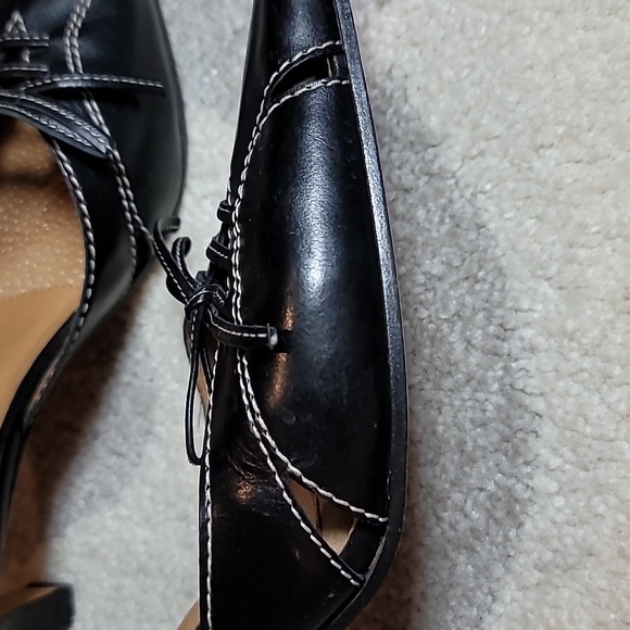 Etienne Aigner Vodka 7M Black Leather Mules with Bow & peep holes - Picture 3 of 5